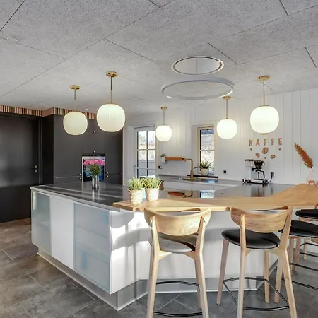 Oskari - 1-3km From The Sea By Interhome 펜션 Blåvand