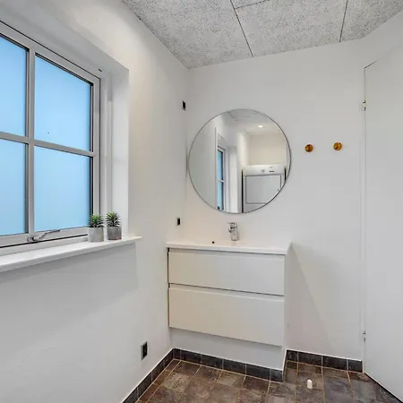 Oskari - 1-3km From The Sea By Interhome *