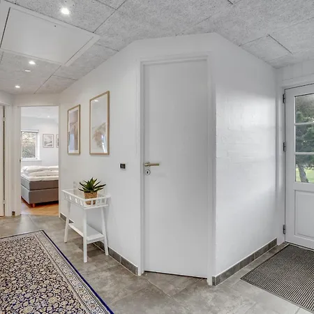 Oskari - 1-3km From The Sea By Interhome Blåvand