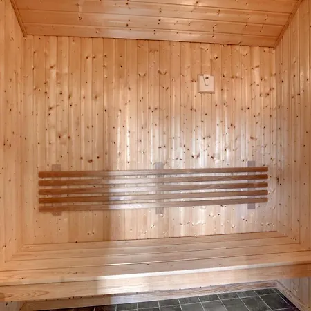 Oskari - 1-3km From The Sea By Interhome