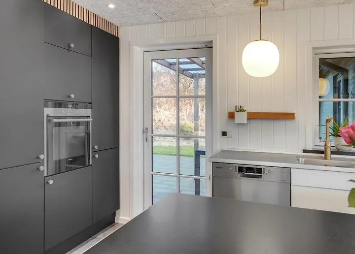 펜션 Oskari - 1-3km From The Sea By Interhome *