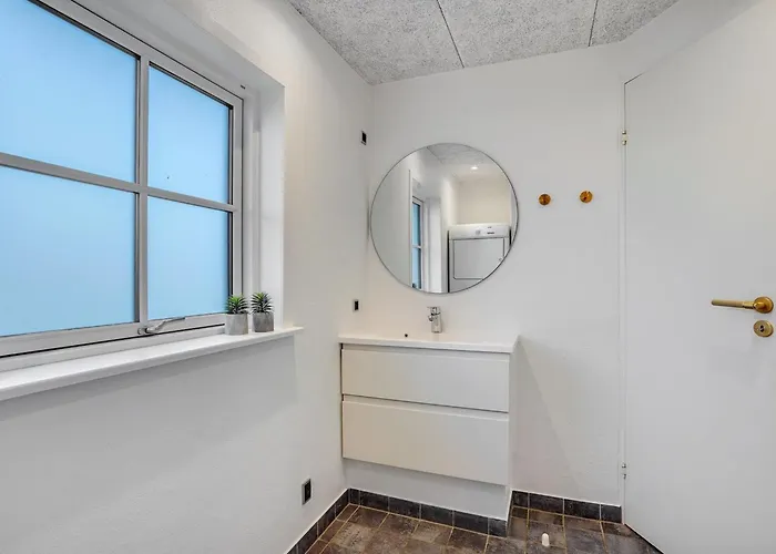 Oskari - 1-3km From The Sea By Interhome *