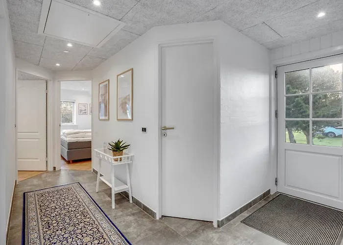 Oskari - 1-3km From The Sea By Interhome Blåvand